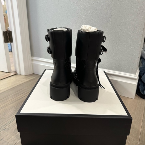 Brand new authentic logo combat boots - Picture 3 of 5